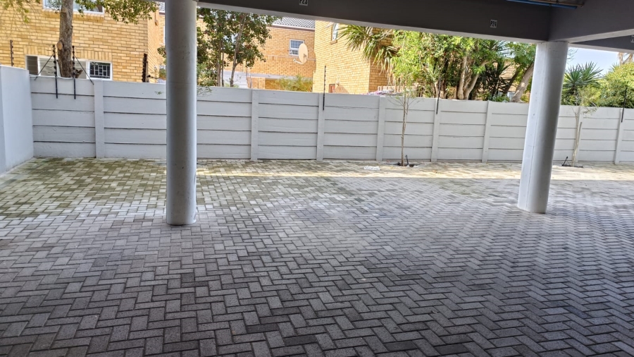 1 Bedroom Property for Sale in Table View Western Cape
